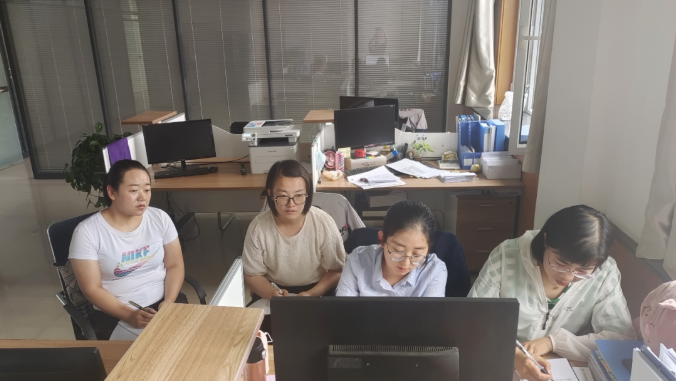 星空网站网页版页面入口-星空(中国)
财务管理部组织开展员工专业知识培训(图1)